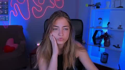 baby_hotte live room snapshot on Chaturbate