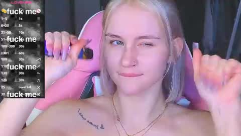 barbieee_doll captura de la sala en vivo en Chaturbate