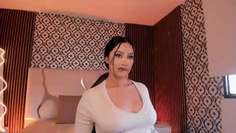 beella_tay1 Momentaufnahme des Live-Raums auf Chaturbate