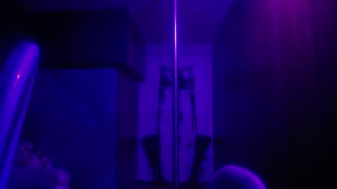 belladona_trix live room snapshot on Chaturbate