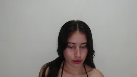 bellaroses__ Momentaufnahme des Live-Raums auf Chaturbate