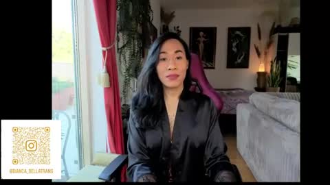 bianca_transpinay снимок онлайн-комнаты на Chaturbate