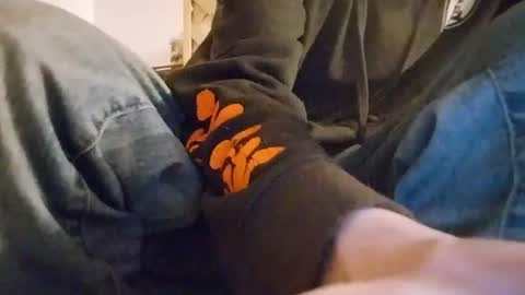 biggestboiiii снимок онлайн-комнаты на Chaturbate