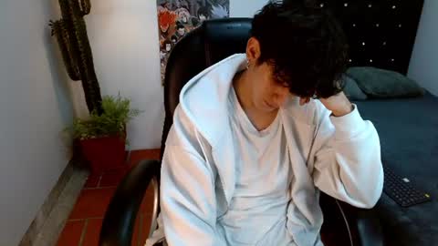 billy_wild live room snapshot on Chaturbate