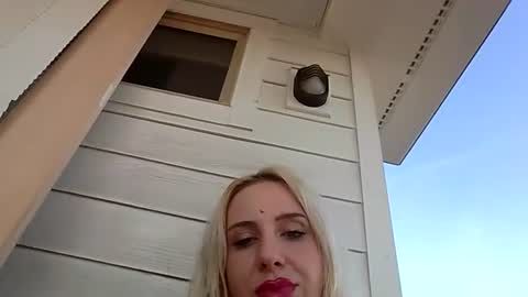 bimbopixxxie Momentaufnahme des Live-Raums auf Chaturbate