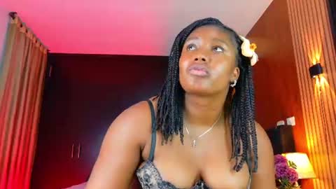 black_treassure momentopname van live room op Chaturbate