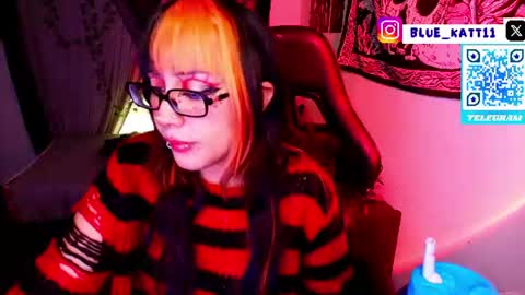 blue_katt Momentaufnahme des Live-Raums auf Chaturbate