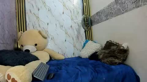 boys_curlys captura de la sala en vivo en Chaturbate