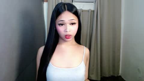 briannasexyslutt_ live room snapshot on Chaturbate