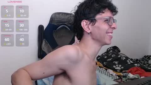 bryamado captura de la sala en vivo en Chaturbate