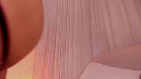 camile_carter captura da sala ao vivo na Chaturbate