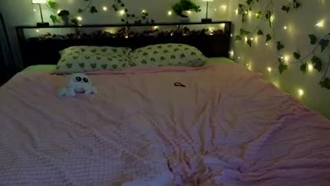 candy_flosse live room snapshot on Chaturbate