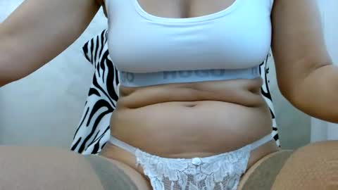 cassandra_joy снимок онлайн-комнаты на Chaturbate