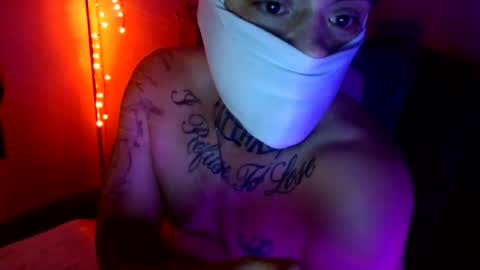 castle_frank91 live room snapshot on Chaturbate