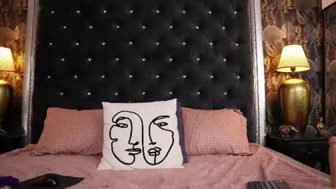 celestenoire momentopname van live room op Chaturbate