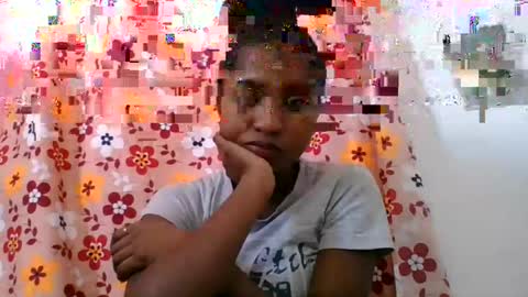 chantale483461 live room snapshot on Chaturbate