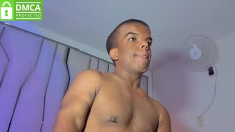 charlie_walkerr live room snapshot on Chaturbate