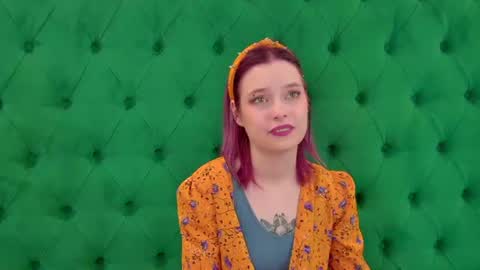 charlottesmithes Momentaufnahme des Live-Raums auf Chaturbate