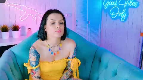 chaturkaterina live room snapshot on Chaturbate