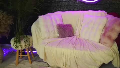 cherrysinn снимок онлайн-комнаты на Chaturbate