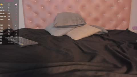 chiaramoretti captura de la sala en vivo en Chaturbate