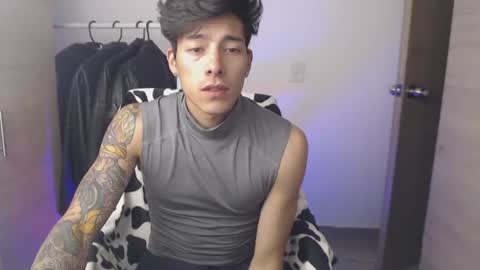 chomelo6 Momentaufnahme des Live-Raums auf Chaturbate