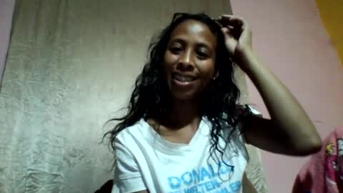 cindyx69q captura de la sala en vivo en Chaturbate