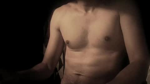 coolmementox live room snapshot on Chaturbate