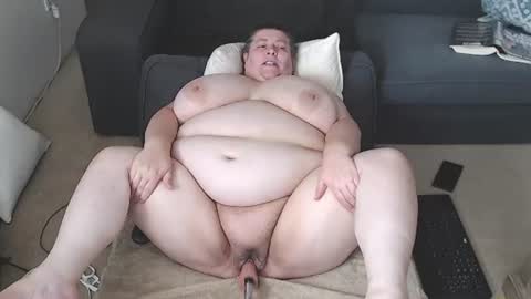 cougar_bbw снимок онлайн-комнаты на Chaturbate