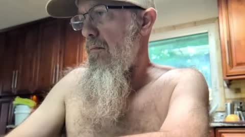 craven_moreass captura de la sala en vivo en Chaturbate