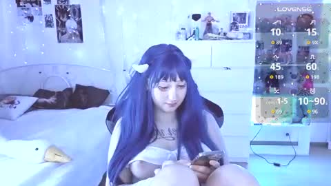 crystalsomnia Momentaufnahme des Live-Raums auf Chaturbate