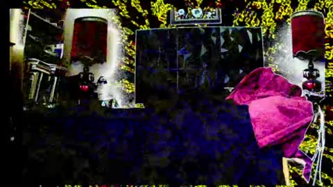 cum4me2i812 live room snapshot on Chaturbate