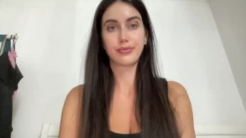 cute_kriss94 captura da sala ao vivo na Chaturbate