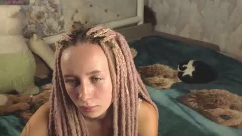 cute_luucy captura de la sala en vivo en Chaturbate