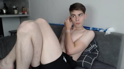 cute_oliver Momentaufnahme des Live-Raums auf Chaturbate