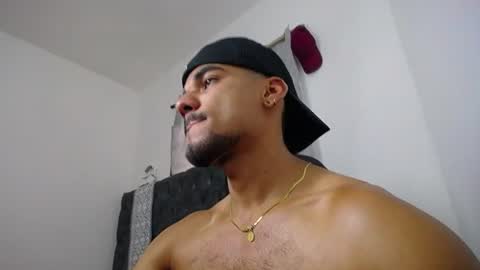 daniel_sherlock live room snapshot on Chaturbate