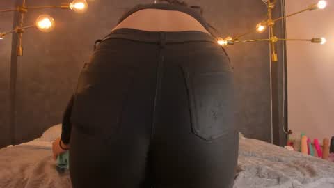dayra_angels Momentaufnahme des Live-Raums auf Chaturbate