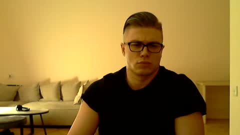 dbasil26 momentopname van live room op Chaturbate