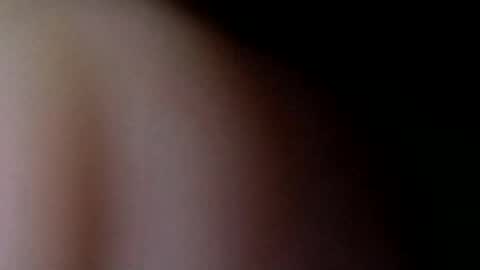 deadbirdink8o8 live room snapshot on Chaturbate