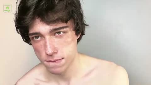 deepattraction live room snapshot on Chaturbate