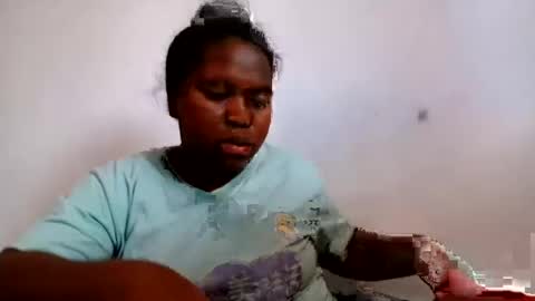 deliah712909 live room snapshot on Chaturbate