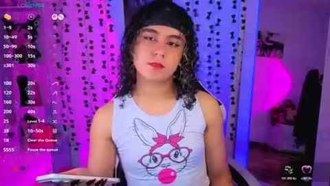 derek_greyy_ live room snapshot on Chaturbate