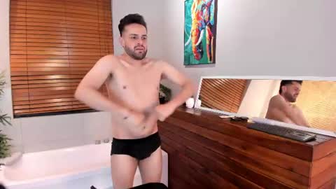 difazzio_smith momentopname van live room op Chaturbate
