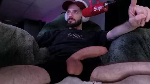 digbicknik live room snapshot on Chaturbate