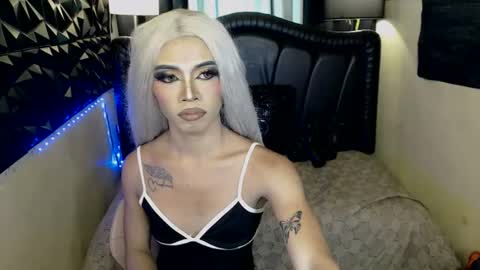dinnesgabiaso Momentaufnahme des Live-Raums auf Chaturbate