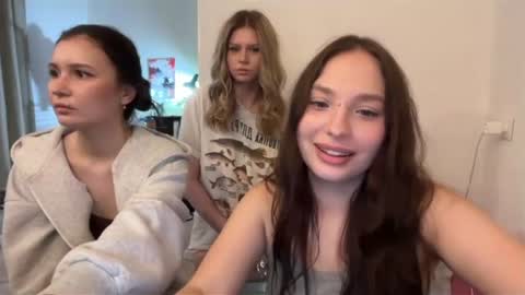 dontoch Momentaufnahme des Live-Raums auf Chaturbate