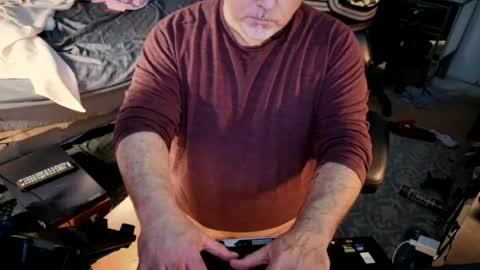 drake_r_darkrose live room snapshot on Chaturbate