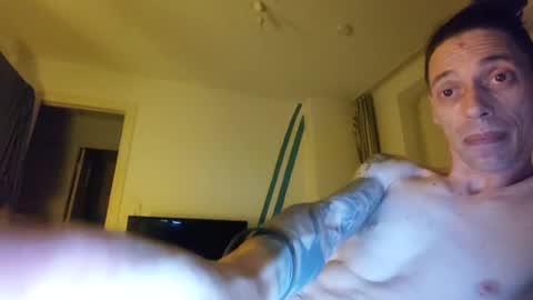 drako198 captura de la sala en vivo en Chaturbate
