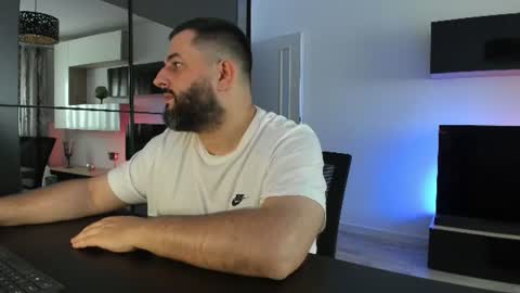 dravenpeak momentopname van live room op Chaturbate