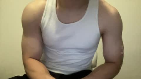 drveucrzy Momentaufnahme des Live-Raums auf Chaturbate